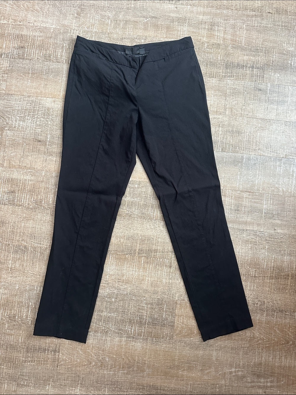 Worthington Black Cropped Ankle Pants